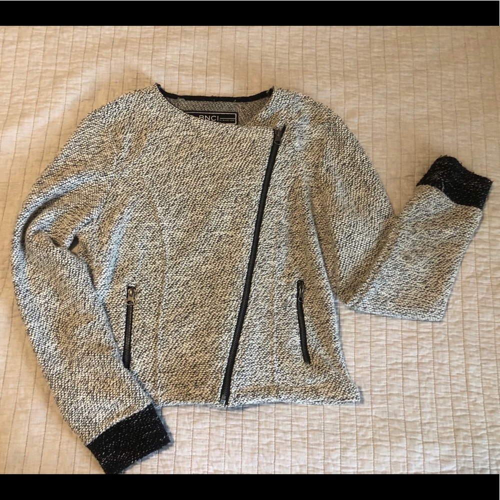 Zip up fitted cardigan